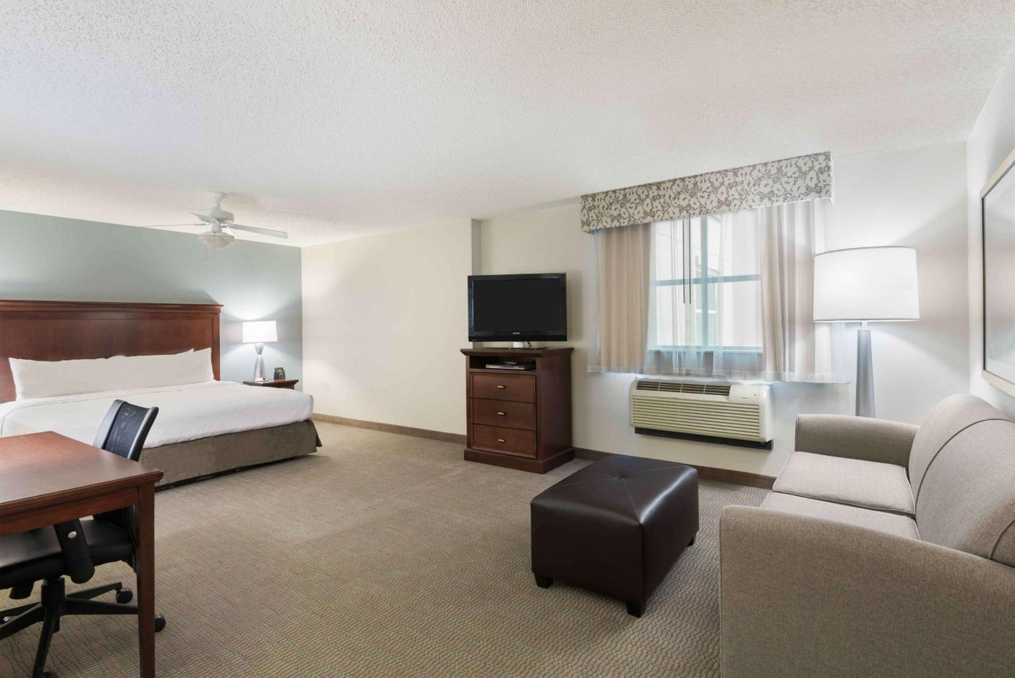 Homewood Suites By Hilton Tampa Airport - Westshore Экстерьер фото