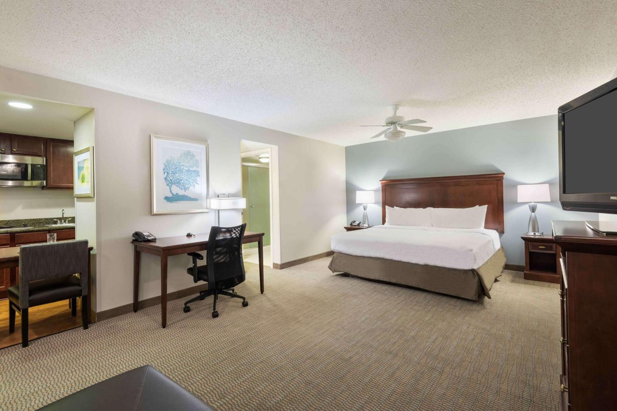 Homewood Suites By Hilton Tampa Airport - Westshore Экстерьер фото