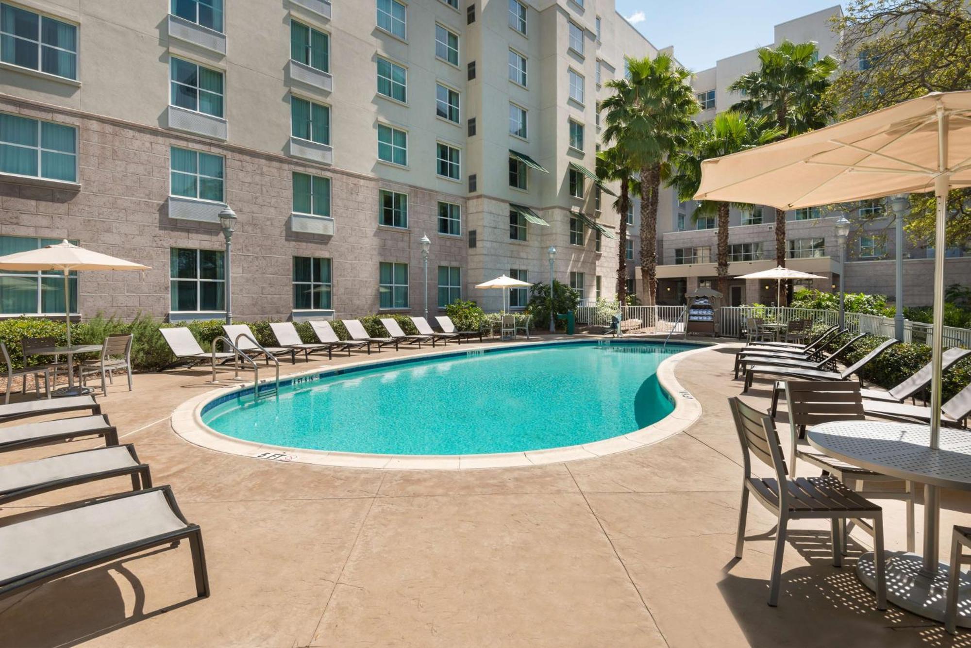 Homewood Suites By Hilton Tampa Airport - Westshore Экстерьер фото